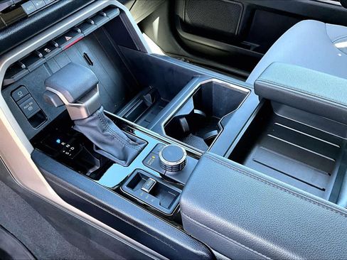 Used 2023 Toyota Tundra SR5 w/ SR5 Convenience Package image 18