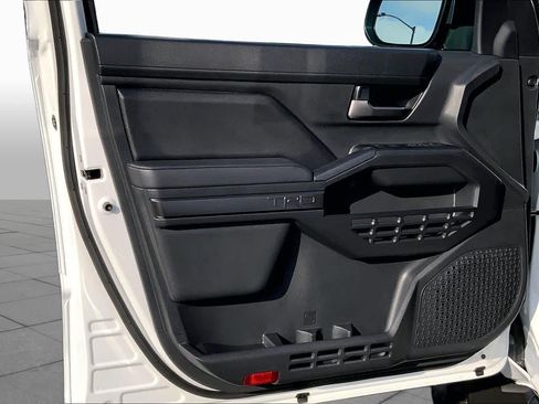 New 2026 Toyota Tacoma TRD Off-Road AWD/4WD image 10
