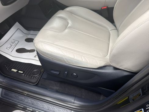 Used 2022 Hyundai Palisade SEL w/ 8P Bench Seat Package image 19