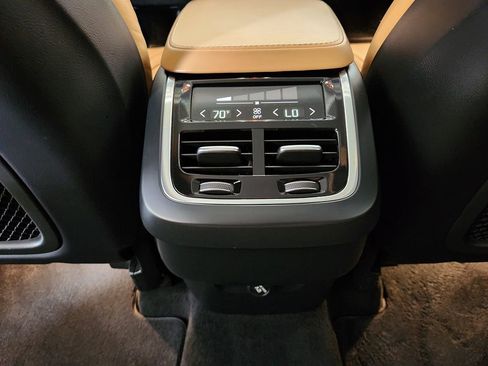 Used 2016 Volvo XC90 T6 Inscription AWD/4WD image 40