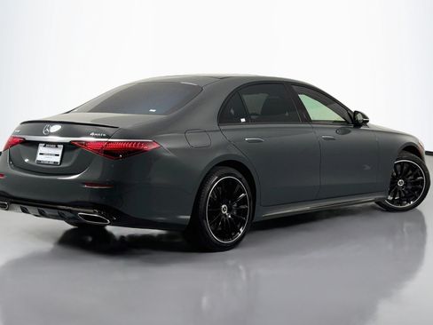 Certified 2023 Mercedes-Benz S 500 4MATIC image 13