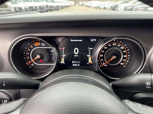 Used 2023 Jeep Wrangler Sport S image 3