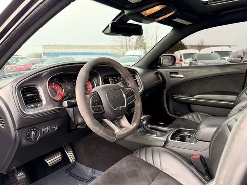 Used 2020 Dodge Charger SRT Hellcat w/ Harman/Kardon Audio Group image 25