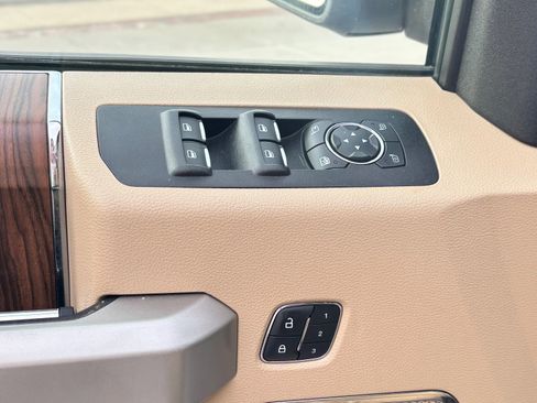 Used 2016 Ford F150 Lariat w/ Equipment Group 502A Luxury image 32