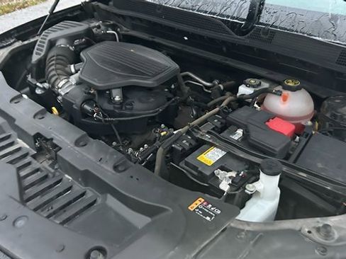 Certified 2021 Chevrolet Blazer RS w/ Enhanced Convenience Package image 56