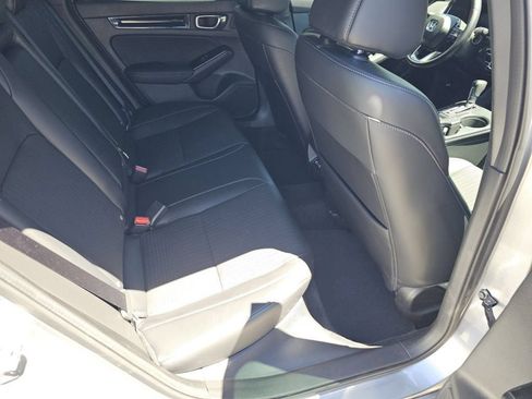 Used 2022 Honda Civic Sport Touring image 5