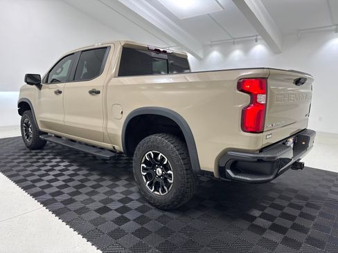 Used 2023 Chevrolet Silverado 1500 ZR2 AWD/4WD image 6