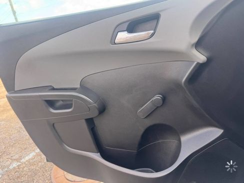 Used 2012 Chevrolet Sonic LS image 17