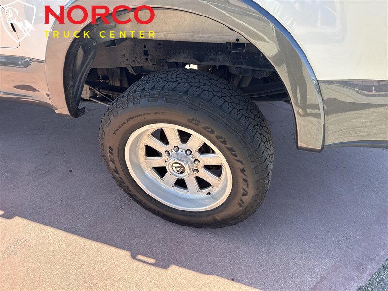 Used 2019 Ford F250 Lariat w/ Chrome Package AWD/4WD image 12