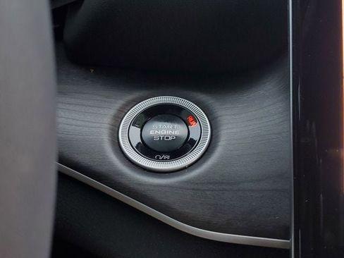 Certified 2025 Jeep Grand Cherokee Limited w/ Luxury Tech Group II RWD image 37
