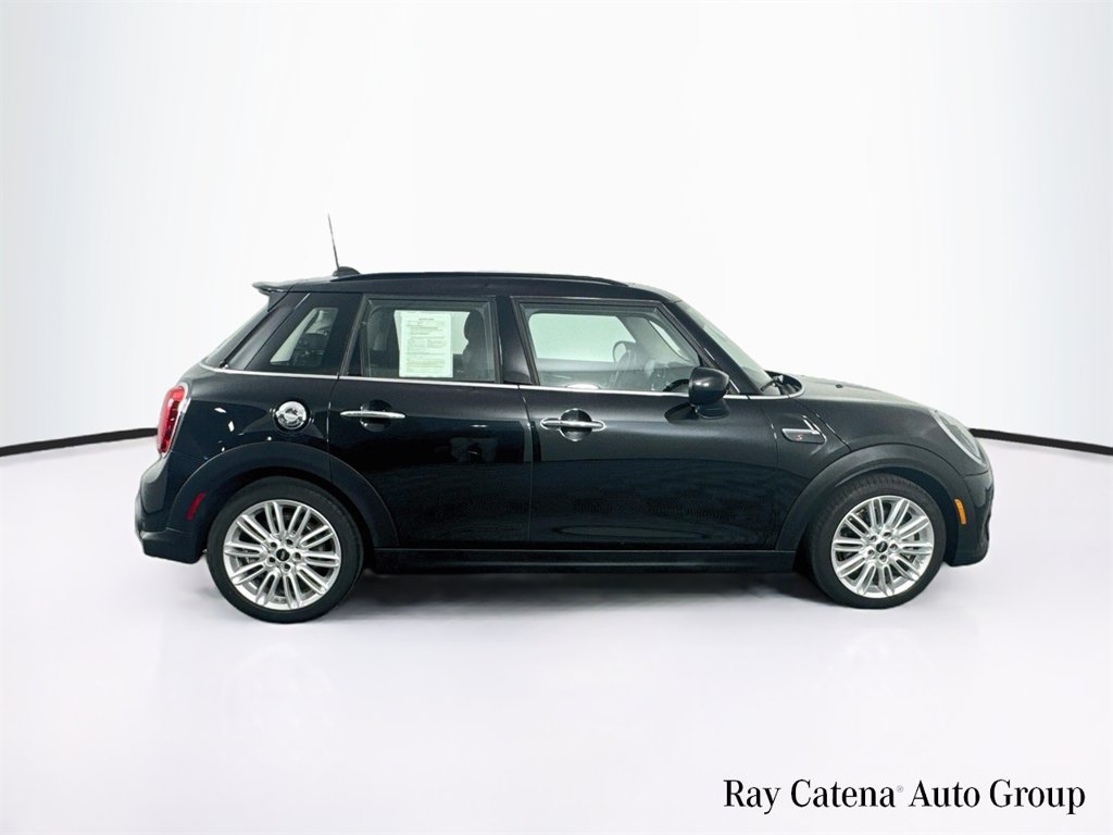 Used 2024 MINI Cooper S FWD image 8
