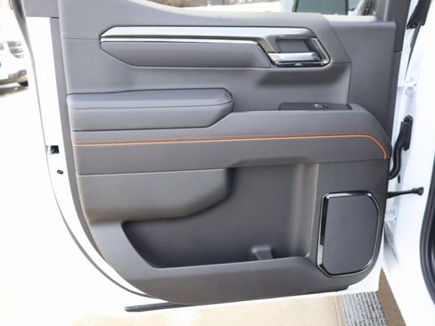 New 2026 GMC Sierra 1500 AT4 w/ AT4 Premium Package image 27