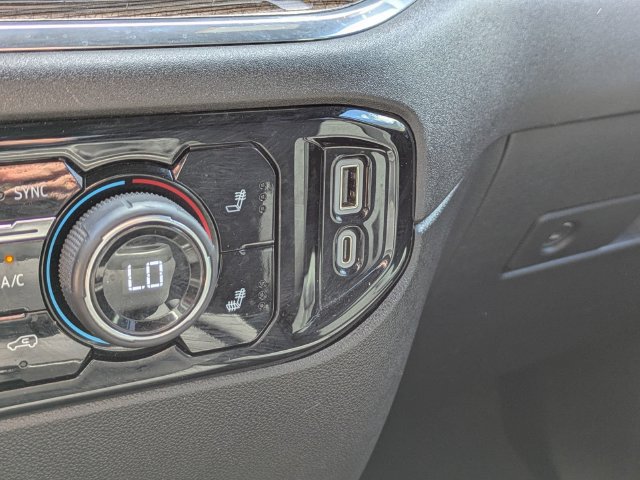 Used 2024 Chevrolet Silverado 2500 LT AWD/4WD image 23