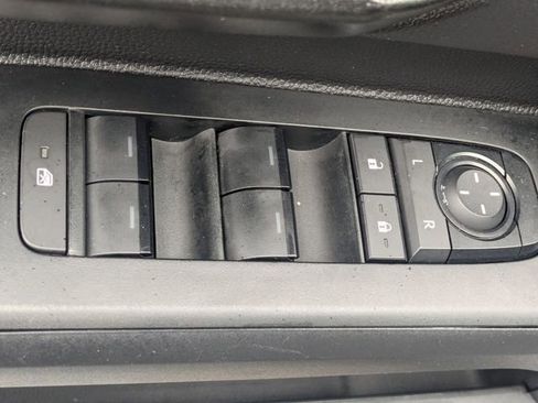 Certified 2024 Toyota Tacoma SR5 w/ SR5 Upgrade Package image 12