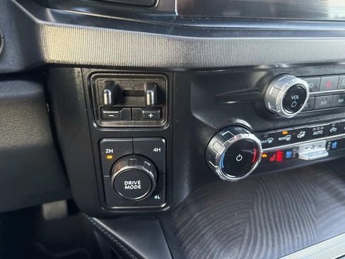 Used 2025 Ford F450 Platinum image 32