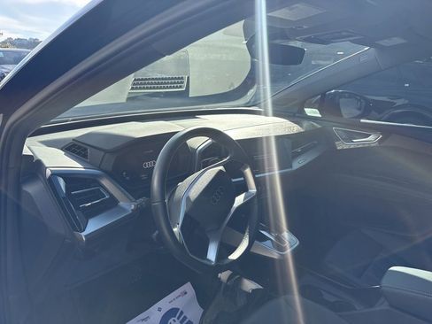 Used 2023 Audi Q4 e-tron Premium Plus w/ Premium Plus image 12