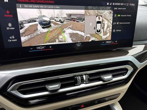 Certified 2022 BMW i4 eDrive40 w/ M Sport Package image 22