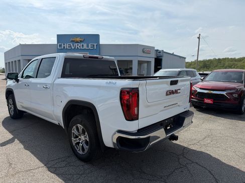 Used 2025 GMC Sierra 1500 SLT image 5