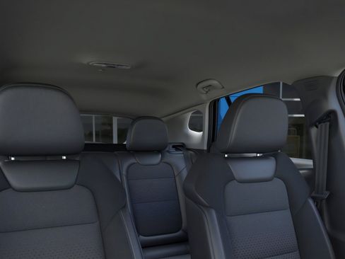 New 2026 Chevrolet Trax LT FWD image 24
