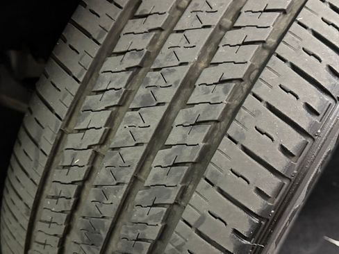 Used 2024 Jeep Grand Cherokee Altitude AWD/4WD image 16