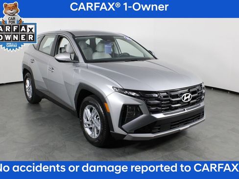 Certified 2026 Hyundai Tucson SE image 5