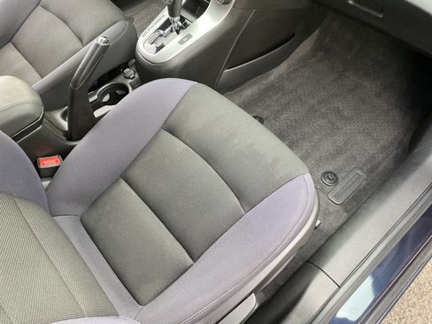 Used 2014 Chevrolet Cruze LT w/ RS Package image 33