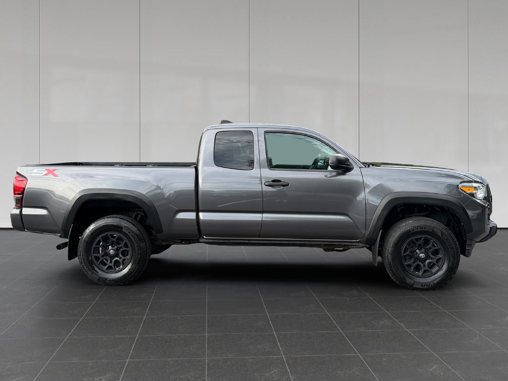 Used 2021 Toyota Tacoma SR w/ SX Package AWD/4WD image 7