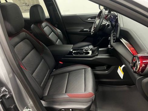 New 2026 Chevrolet Equinox RS w/ Convenience Package III image 39