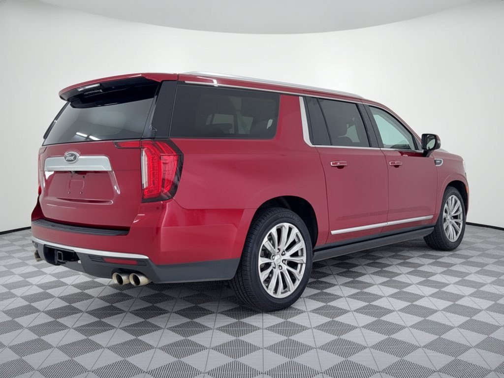 Used 2021 GMC Yukon XL Denali w/ Denali Ultimate Package AWD/4WD image 9