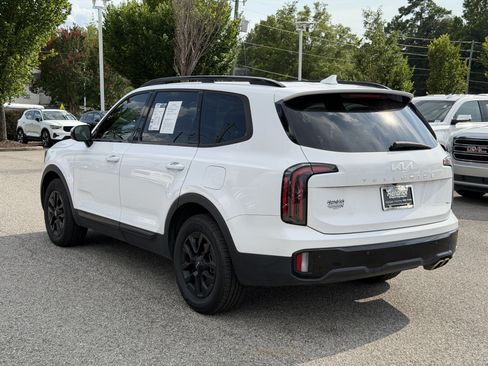 Used 2024 Kia Telluride SX Prestige X-Pro AWD/4WD image 8