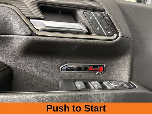 Used 2024 GMC Sierra 1500 AT4 w/ Technology Package image 9