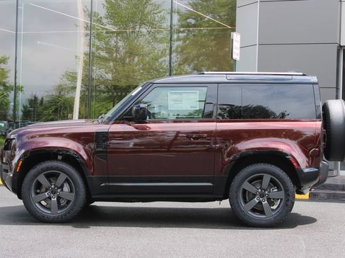 New 2026 Land Rover Defender 90 X-Dynamic SE AWD/4WD image 9