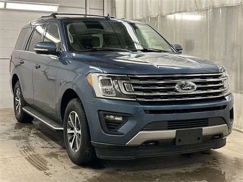 Used 2018 Ford Expedition XLT w/ Equipment Group 202A image 29