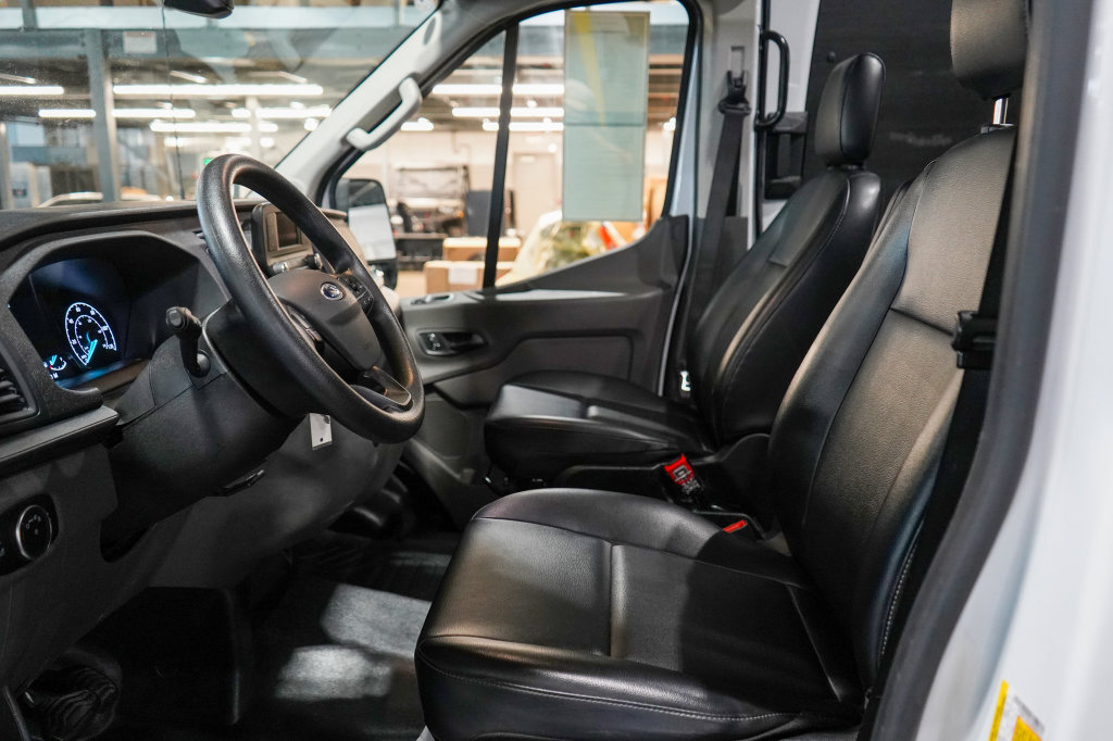 Used 2025 Ford Transit 250 148 High Roof Extended w/ Load Area Protection Package RWD image 12
