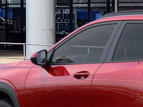 New 2026 Chevrolet Trax LT image 12