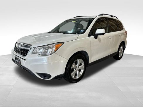 Used 2015 Subaru Forester 2.5i Premium AWD/4WD image 1