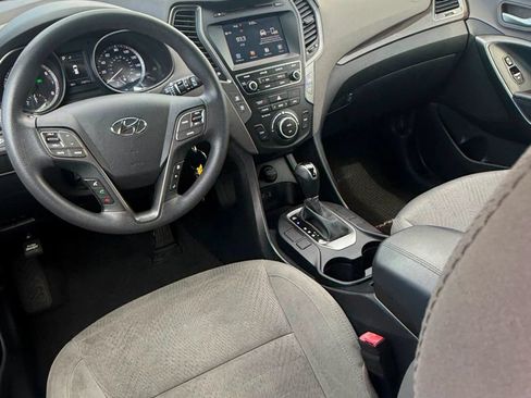 Used 2017 Hyundai Santa Fe Sport FWD image 12