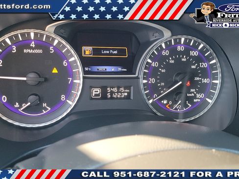 Used 2019 INFINITI QX60 Luxe w/ Essential Package image 2