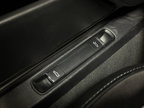 Used 2018 Porsche 718 Boxster GTS RWD image 29
