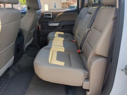 Used 2018 Chevrolet Silverado 1500 LTZ Z71 image 22