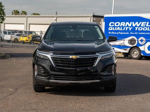 Used 2024 Chevrolet Equinox LT AWD/4WD image 2