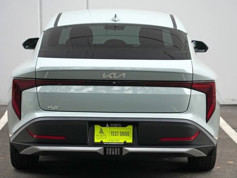 Used 2025 Kia K4 EX FWD image 46