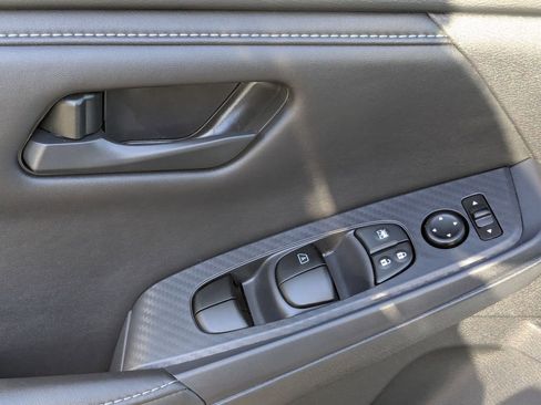 New 2025 Nissan Sentra S image 12