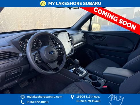 Used 2025 Subaru Forester Premium AWD/4WD image 10