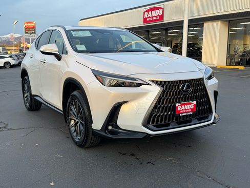 Used 2025 Lexus NX 350h AWD w/ Premium Package image 2