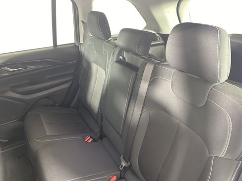 Used 2023 Jeep Grand Cherokee Laredo w/ Luxury Tech Group I image 32