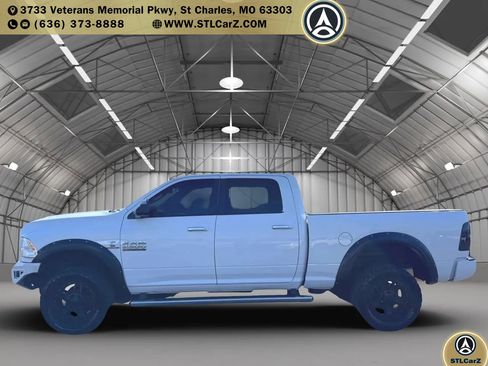 Used 2017 RAM 2500 SLT AWD/4WD image 6