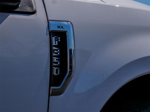 Used 2021 Ford F350 XL w/ Power Equipment Group image 10