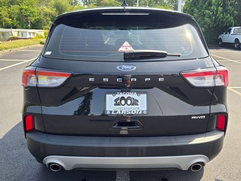 Used 2022 Ford Escape S image 5