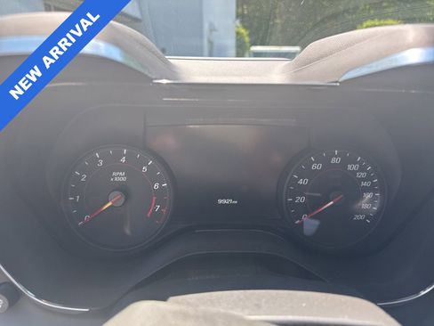 Used 2018 Chevrolet Camaro SS RWD image 7